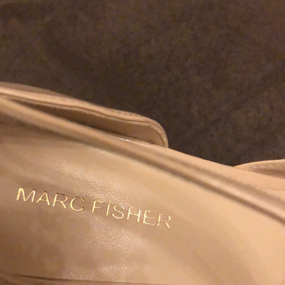 Shoes - Picture 3 of 5